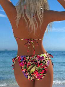 Floral Print V-Neck Halter Sexy Backless Beach Vacation Bikini Set Set - Multicolor - View 2