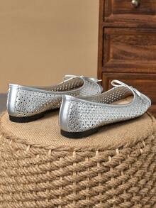 优雅中式镂空蝴蝶结平底鞋 - 銀色 - 查看 4
