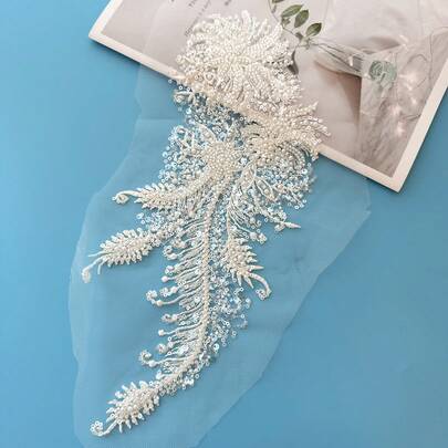 1 Piece Of Beaded Embroidery Sequined Lace Applique Sewing Flower Fabric Collar Patch Is Suitable For Wedding Dress Bride DIY Process.