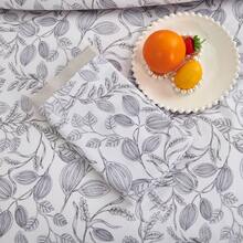 2/3-Piece Bed Sheet Set Offers A Selection Of Different Sizes To Perfectly Fit Various Bed Sizes. Made From High-Quality Material, It Ensures A Comfortable Sleep Experience. Thanks To Its Natural Hypoallergenic Properties, It Is Particularly Suitable For Sensitive Skin And Is Also Easy To Care For.