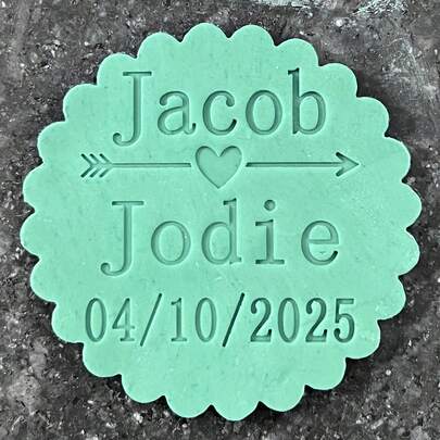Customized Personalized Cookie Embossing Stamp, Halloween & Christmas Molds, 3D Design Kitchen Baking Cake Decorating DIY Cutting Tool, Icing Cake Mold, Wedding Clay Soft Candy Embossing Name Cake Mold, Handmade