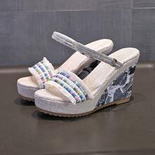 Women Platforms & Wedge Sandals