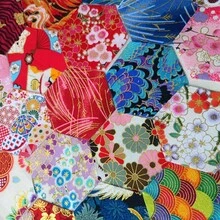 50 片装六角形绗缝布料方块，100% 涤纶，预裁无缝工艺，仅可手洗，花卉图案，预裁布料块，适用于 DIY 项目（款式随机） - 彩色 - 查看 8