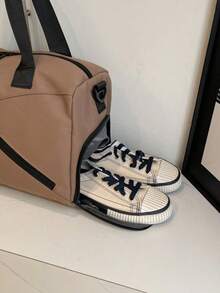 Borsa fitness piccola unisex Sanrio, borsa da viaggio all'aperto, borsa con scomparti asciutto e bagnato con chiusura lampo, borsa a tracolla aderente, borsa per mamme per viaggi di lavoro e shopping, borsa per fitness e accessori scolastici