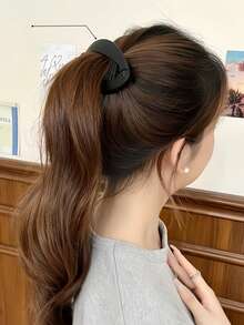 1pc/2pcs/3pcs/5pcs Simple Plastic Fish Tail Hair Claw Clips, Length 11.7cm/4.6in, Elegant Vertical High Ponytail Twist Banana Clip, Hair Accessory For Bun, Wave, Ponytail, Spring & Summer New, Gift For Friends, Easy To Use, Hair Accessories, Head Accessories, Hair Accessories For Women - Multicolor Large - View 6