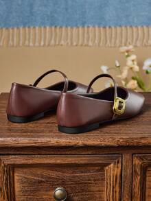 Mocasines casuales con punta cuadrada y hebilla decorativa marrones para mujer, con botón dorado, versátiles para oficina, exterior, primavera/verano, clásicos bailarinas para mujer - Marrón - Ver 5
