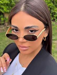 1pc Small Frame Oval Metal Fashion Glasses Advanced Retro Personalized Versatile Men And Women's Fashion Glasses Suitable For Daily Wear Street Photography Vacation Travel Summer Beach Accessories - 黑色 - 查看 6