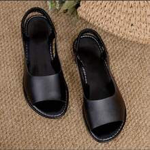 女士时尚夏季纯色露趾凉鞋 - 棕色和黑色，平底，露趾，橡胶鞋底，舒适的鞋子适合休闲穿着，时尚一脚蹬凉鞋