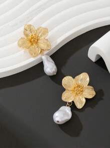 1 Pair Elegant Multi-Color Dopamine Inspired Golden Flower & Faux Pearl Stud Earrings, Women's Wedding Gift