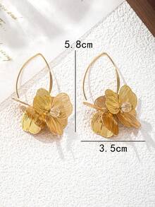 1 Pair Hollow 3D Petal Design Earrings For Women, Suitable For Daily Wear