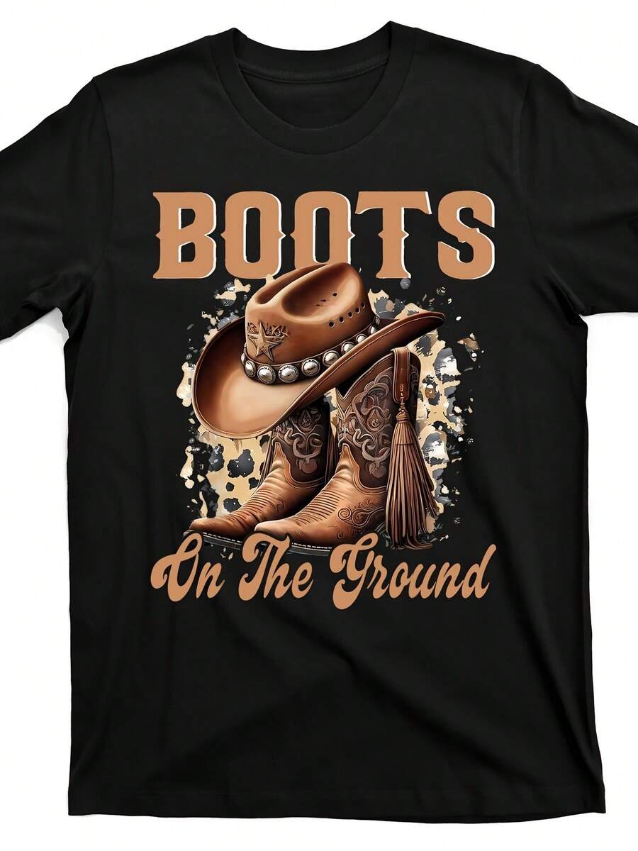 Camiseta gráfica de botas de vaquero occidentales para hombres - Camiseta vintage "Botas en el suelo" con diseño de sombrero de vaquero - Camisa de algodón negra para festivales de música country, fiestas en ranchos y ropa casual de calle - Atuendo de verano transpirable, atuendo de fiesta en rancho, estilo de tipografía audaz, construcción duradera - Negro - Ver 1