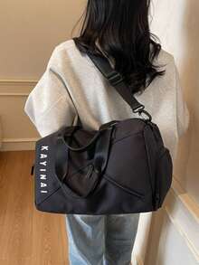 Borsa fitness piccola unisex Sanrio, borsa da viaggio all'aperto, borsa con scomparti asciutto e bagnato con chiusura lampo, borsa a tracolla aderente, borsa per mamme per viaggi di lavoro e shopping, borsa per fitness e accessori scolastici