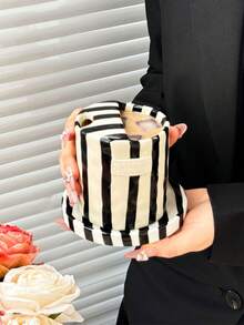 1 pieza Taza de café cerámica con asas y diseño de rayas verticales, forma asimétrica al estilo minimalista europeo, hecha a mano con alta estética, taza multiusos y aislada, adecuada para el hogar, restaurante, café, fiesta y como regalo - Multicolor - Ver 7