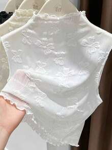 一件女士修身无袖打底衫，波浪形下摆，提花网眼面料，可拆卸领子