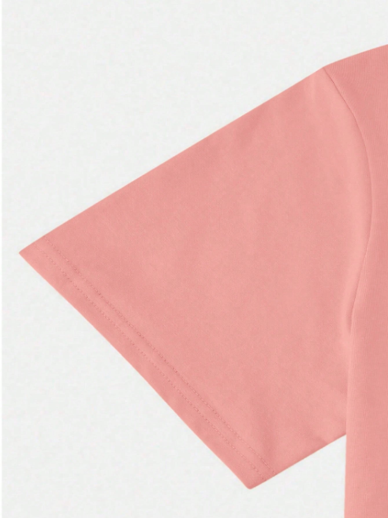 طقم بنطال وتي شيرت أكمام قصيرة