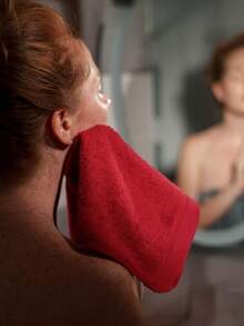 Sport Towels & Handkerchiefs - Red - View 3