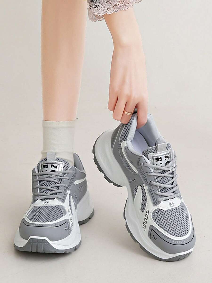 Sneakers Women's Fashion Online: The Ultimate Guide to Effortless Style!