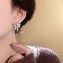 1 paire de boucles d'oreilles flocon de neige uniques pour femmes, design minimaliste, élégant