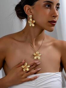 4pcs Set Elegant Chic Embossed Floral Alloy Jewelry Set Including Necklace, Ring, Earrings, Fashion, Versatile, Suitable For Parties, Traveling, Daily Wear, Holidays, Gift