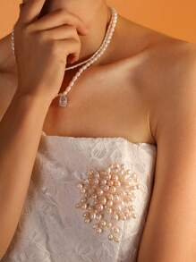 Elegant And Charming Pearl Brooch, Stylish And Handmade Wrapped Pearl Flower Decoration Brooch, Suitable For Ladies' Dinners, Holiday Gatherings, Work And Reception, Any Occasion To Wear, Is The Best Holiday Gift For Lovers.