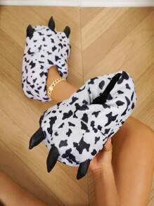 1 Pair Cartoon Cow Plush Slippers, Suitable For Feet Length 22.5-26CM, Unisex Children Indoor Home Wear, Soft Thick Warm Comfy For Autumn/Winter