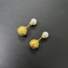 1 Stück Luxuriöse Ohrringe im europäischen Stil mit goldfarbenen Streifen, Strass und Hohlperle, vintage Design Ohranhänger, geeignet für den täglichen Gebrauch von Frauen, Partys, Geschenk für Freundin