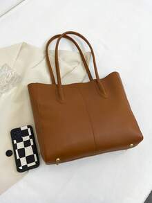Eine minimalistische und vielseitige Schultertasche mit großem Fassungsvermögen, praktisch für den täglichen Arbeitsweg, Einkaufen, den Unterrichtsbesuch und geeignet für einen akademischen Stil. Sie ist perfekt für alle Jahreszeiten und ideal für Frauen, die ein einfaches und praktisches Design bevorzugen. - Braun - Übersicht 8
