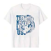 Camiseta unisex de 100% algodón con cuello redondo y manga corta "They Not Like Us" con gráfico de león - Camiseta básica audaz y distintiva para el verano, tops para hombres - Blanco - Ver 6