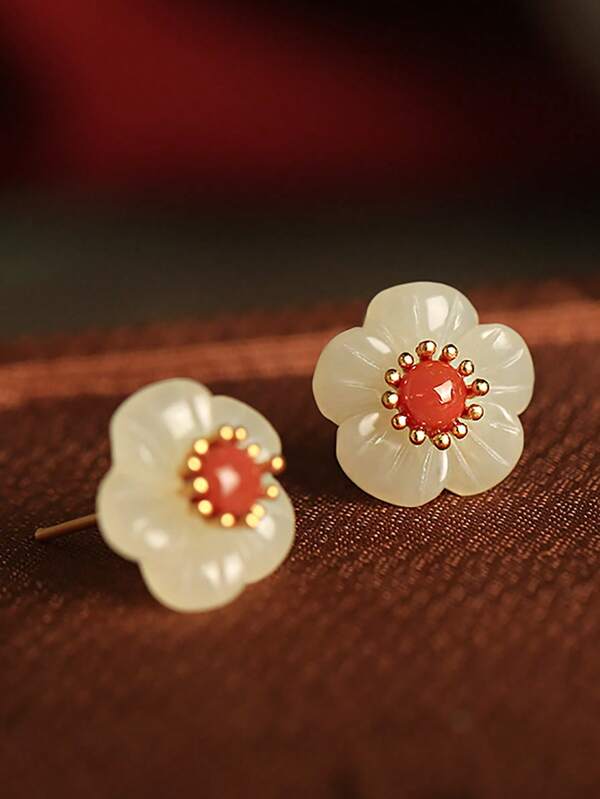 1pc Natural Hetian Jade, Carnelian, Gold-Plated Plum Blossom Stud Earrings, Chinese Style Camellia Flower Earrings Suitable For Women, Daily, Banquet, Party, Holiday Gift
