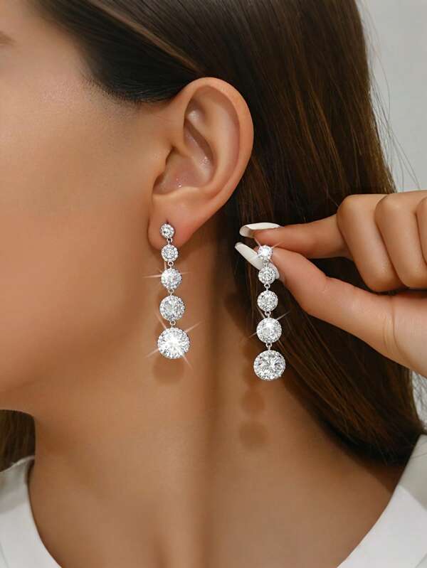 1 Pair Of Pendant Earrings, Simple And Luxurious Circular Long Pendant, Suitable For Daily Dates, Banquets, Weddings