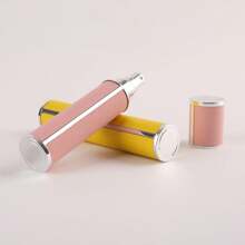 Erfrischendes Mini Spülmaschinen-Duftspray 10ml - wiederaufladbar und tragbar, allergikerfreier Kunststoff, perfekt für Reisen und den täglichen Gebrauch, ein tolles Geschenk für Familie oder Freunde, künstliches Leder