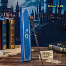 Warner Bros 1 Pieza Juego de Varita de Harry Potter - Varita de Hermione, Varita fabricada con resina finamente detallada con un núcleo de acero en su interior, perfecta para disfraces de Halloween, actuaciones en el escenario, cosplay y juegos de roles. Presentada en una caja de regalo de lujo con estampado de lámina azul, incluye un boleto de "Correo Lechuza" con estampado de lámina de ida y vuelta. Un artículo de coleccionista ideal y un regalo pensativo.