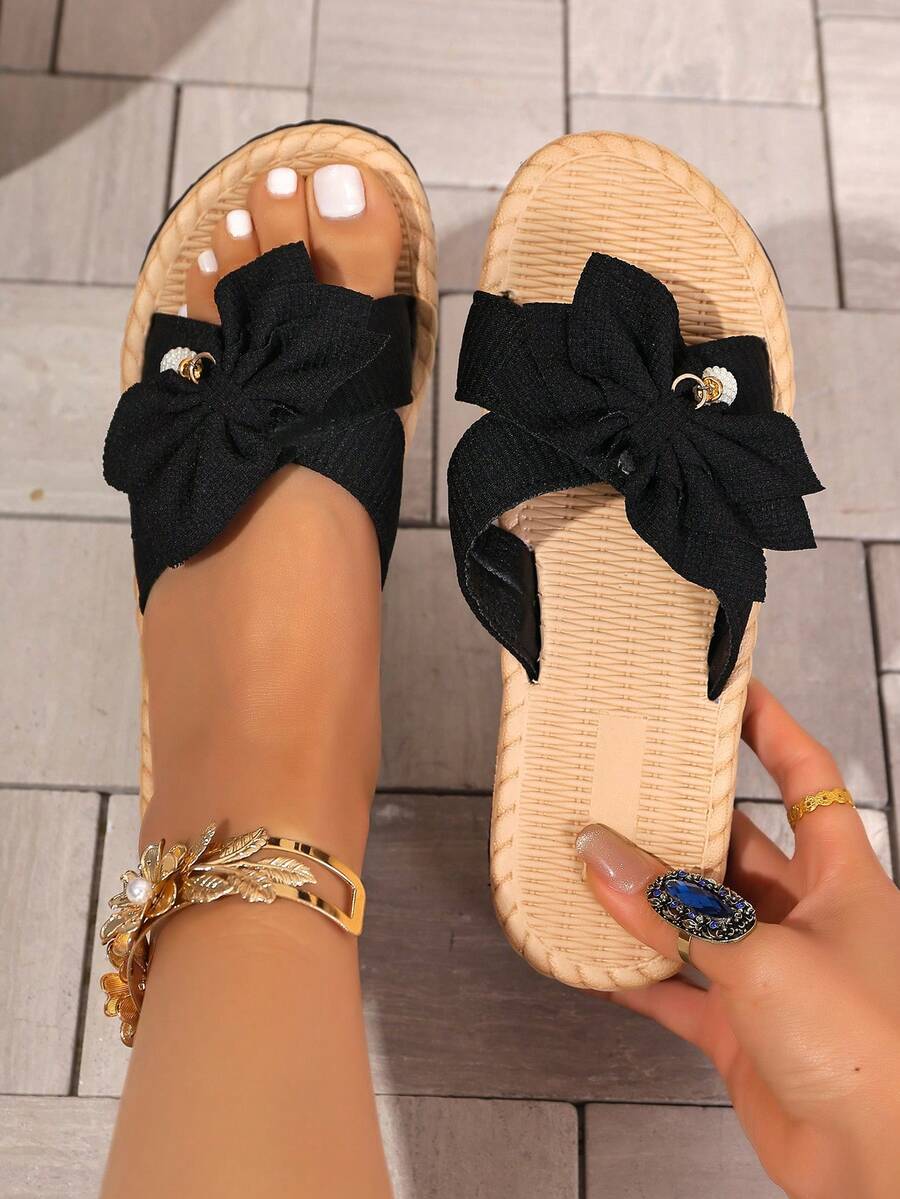 Sandalias de verano para mujer talla grande, con diseño plano de moda, con cierre deslizante, adorno de lazo y cuentas, antideslizantes, transpirables, para la playa - Negro - Ver 1