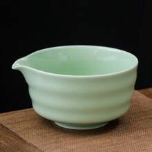 1 Stück Matcha-Schale aus hochwertigem Keramik. Sie ist elegant, langanhaltend und leicht zu tragen und zu benutzen. Japanischer Tee-Zeremonie Schale.