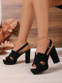 女式黑色新款时尚舒适休闲百搭性感派对圆头交叉带镂空系带扣设计高台粗跟凉鞋