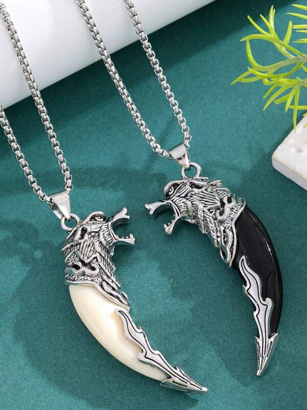3pcs Vintage Geometric Pattern Necklace, Unique Wolf Tooth Pendant Necklace, Fashionable Retro Men Street Hiphop Necklace, Suitable For Daily Wear, Dating, Party, Birthday, Christmas, Valentine's Day, New Year, Holiday Gift
