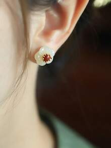 1pc Natural Hetian Jade, Carnelian, Gold-Plated Plum Blossom Stud Earrings, Chinese Style Camellia Flower Earrings Suitable For Women, Daily, Banquet, Party, Holiday Gift - Red - View 4