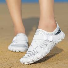 1 双女士时尚水上鞋，适合水上活动，可调节带子，防滑舒适，透气双层，橡胶鞋底，适合户外海滩散步、海边派对、公园骑行、健身瑜伽 - 春夏休闲条纹低帮系带运动鞋