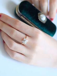 1 pièce Bague femme élégante en argent sterling S925 avec trèfle à quatre feuilles et zircone, design , convient pour le port quotidien, les vacances et les cadeaux de fête. Bijou
