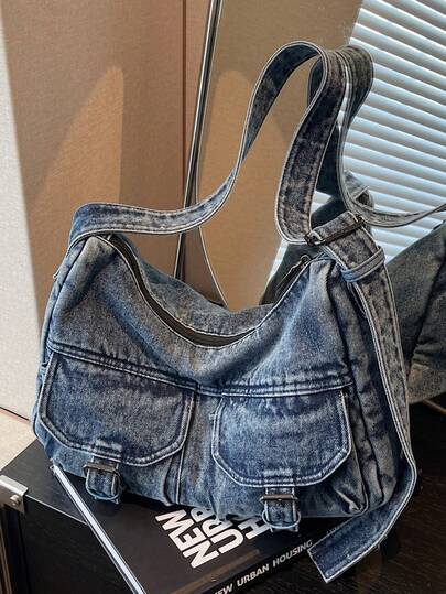 新款休闲时尚柔软牛仔单肩包，带翻盖口袋设计，多功能通勤可调节肩带斜挎包，休闲学生包，适合上下班通勤、购物、旅游和上学。