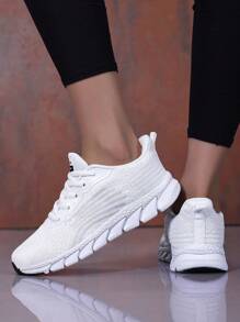 1 Pair Women Solid Color Sports Casual Knit Breathable Outdoor Gym Non-Slip Durable Soft Running Shoes