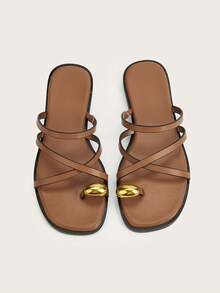 Vintage Bohemian Brown Square Toe Thong Sandals With Metal Decor, Criss-Cross Straps, Roman Style, Flat Beach Sandals,Flip Flops,Summer Shoes - Brown - View 3