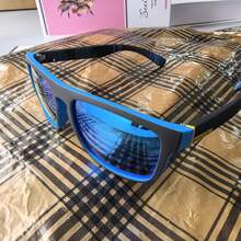 Vintage Style Men's Polarized Fashion Glasses - Lightweight And Durable PC Frame TAC Lenses, Suitable For Activities And Daily Wear With Polycarbonate Material Design - Black Frame, Black and Gray - View 11