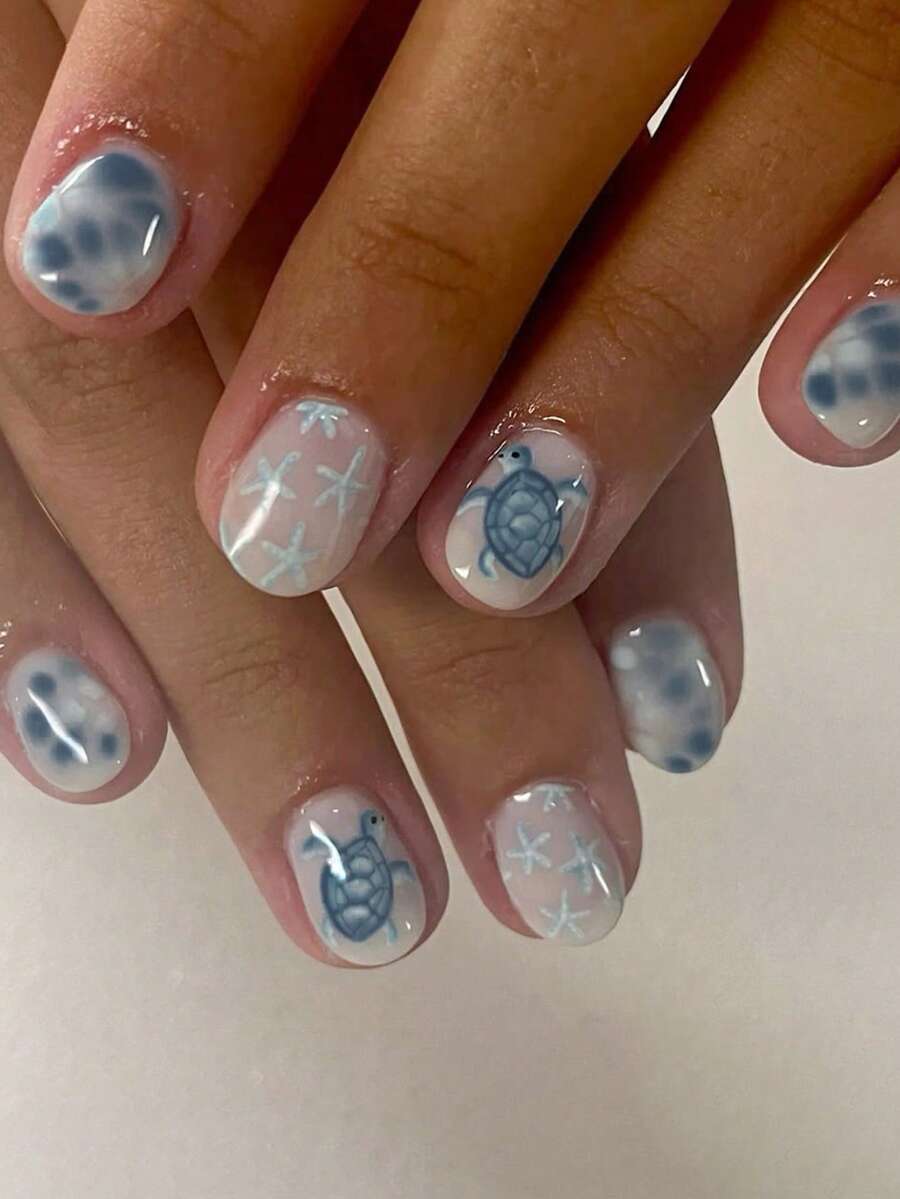 瞬间提升你的美甲造型！24片/套 短款方形亮面可爱白色海龟波点美甲贴纸套装，适合时尚达人、OL、派对、约会和日常佩戴。美甲贴纸，美甲用品，美甲必备。 - 彩色 - 查看 1