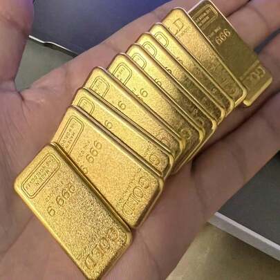 1/3/5件装实心金属仿金条装饰品，适用于室内装饰、摄影道具、派对和生日礼物