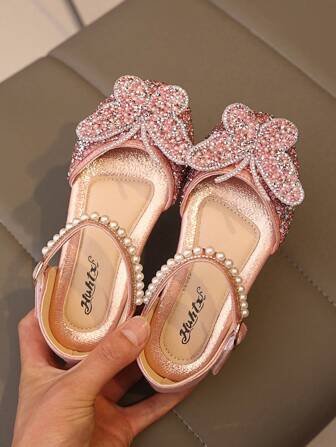 1 par moderiktiga mångsidiga rosa flickskor med pärlor och strass, söta platta sandaler, rund tå, lämpliga för vardagsbruk, dans, utomhus på vår och höst, glitterdekoration, stängd tå, prinsessskor med glitterdekoration, små i storleken och halva storleken