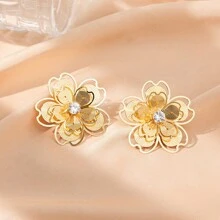 JOJELOO 1 Pair Of High-End Gold Hollowed Out Butterfly Earrings, With A Female Style And Niche Design, Exaggerated Earrings