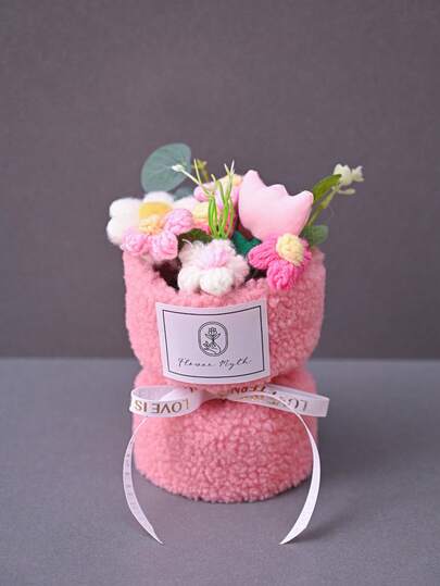 1束仿真花束，采用钩编花朵，适合作为生日或周年纪念礼物送给妈妈、闺蜜、朋友、女性，也可作为母亲节、情人节、父亲节礼物、婚礼纪念品、节日派对家居餐桌装饰礼物、圣诞礼物、家居装饰、餐桌装饰、卧室和浴室装饰、办公桌装饰。