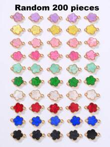 5/10/20/30/50/100/200/300/400/500 piezas Colgante con flor de cuatro hojas elegante de varios colores con dos agujeros, apto para hacer collares, pulseras, pendientes, llaveros, charms de teléfono, joyería de regalo para parejas