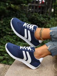 2025年秋季女士大码运动鞋，时尚拼色系带平底休闲运动鞋，舒适运动鞋 - 藍色 - 查看 5